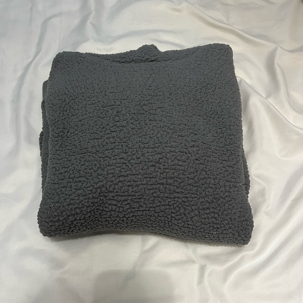 Cozy Sherpa sweatshirt, oversized, fuzzy, warm